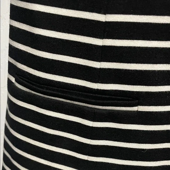 GUESS Women's Striped Blazer in Black and White - Picture 5 of 8